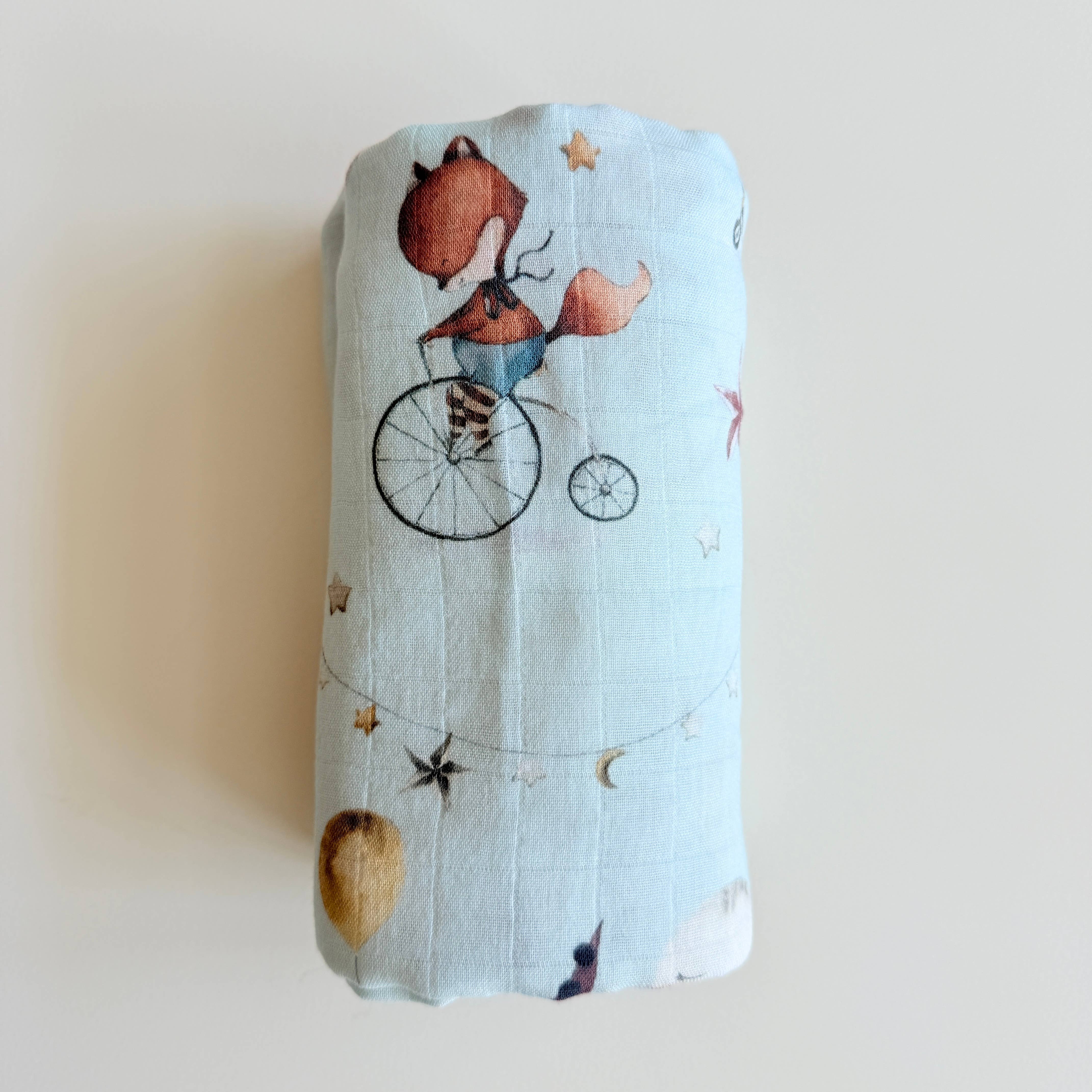 Ali+Oli - Bamboo Muslin Swaddle Blanket (Circus)