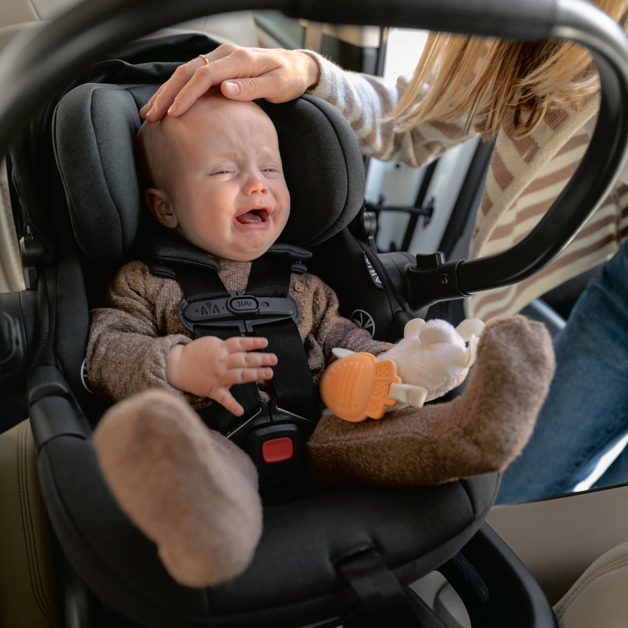 UPPAbaby Aria Lightweight Infant Car Seat + Base