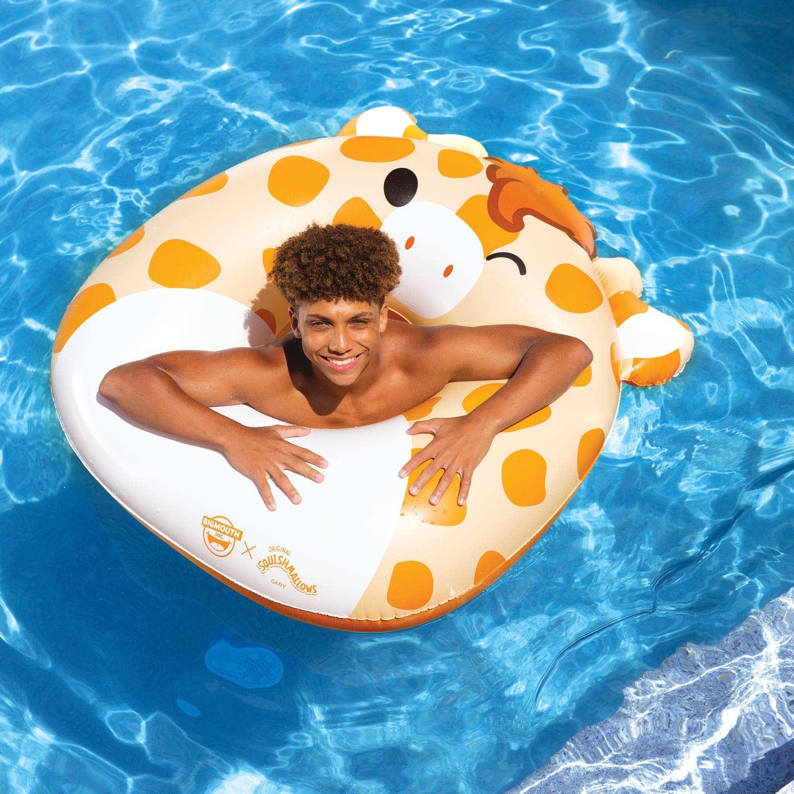 BigMouth Inc - Squishmallows Gary the Giraffe Pool Float