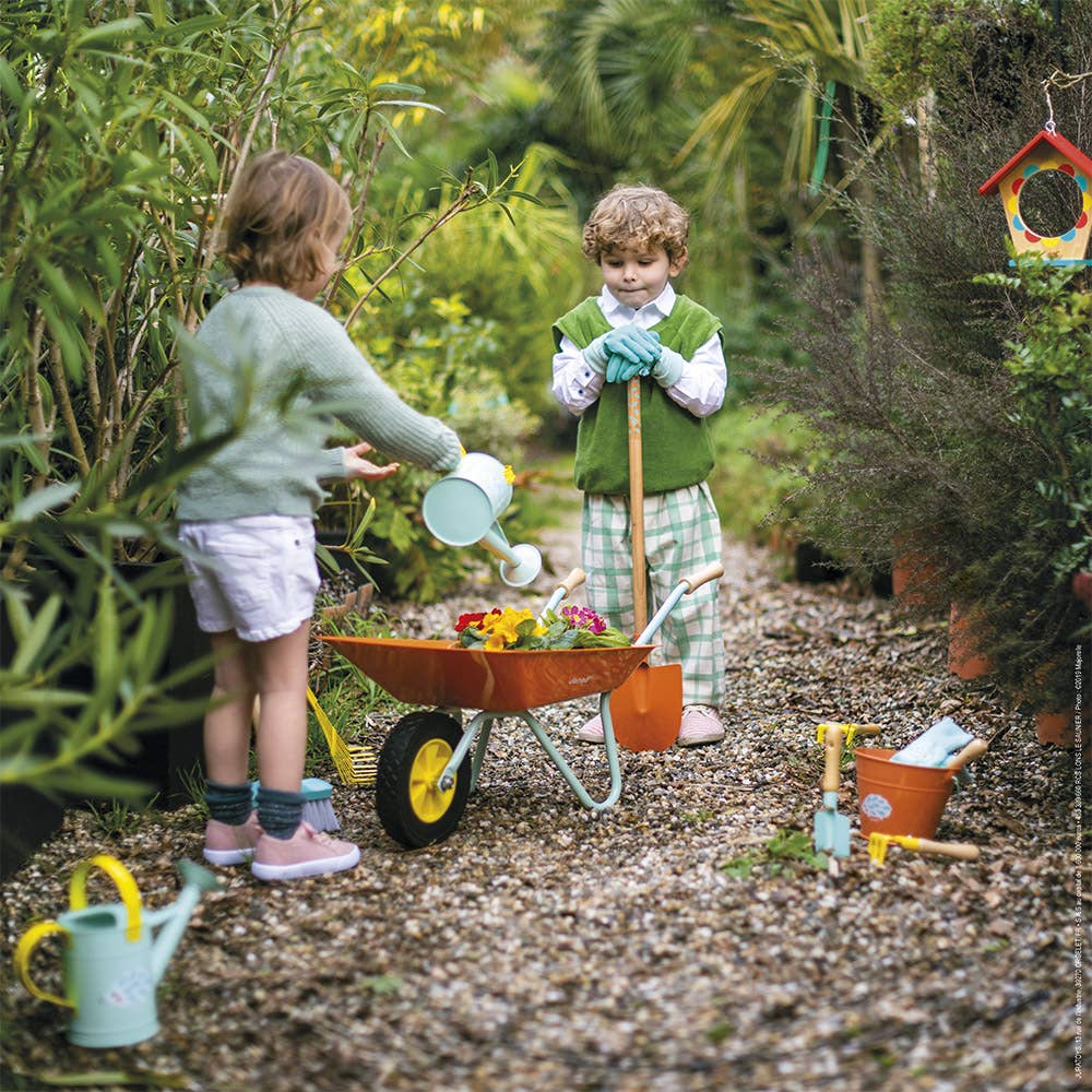 Happy Garden | Metal Bucket | Active Play