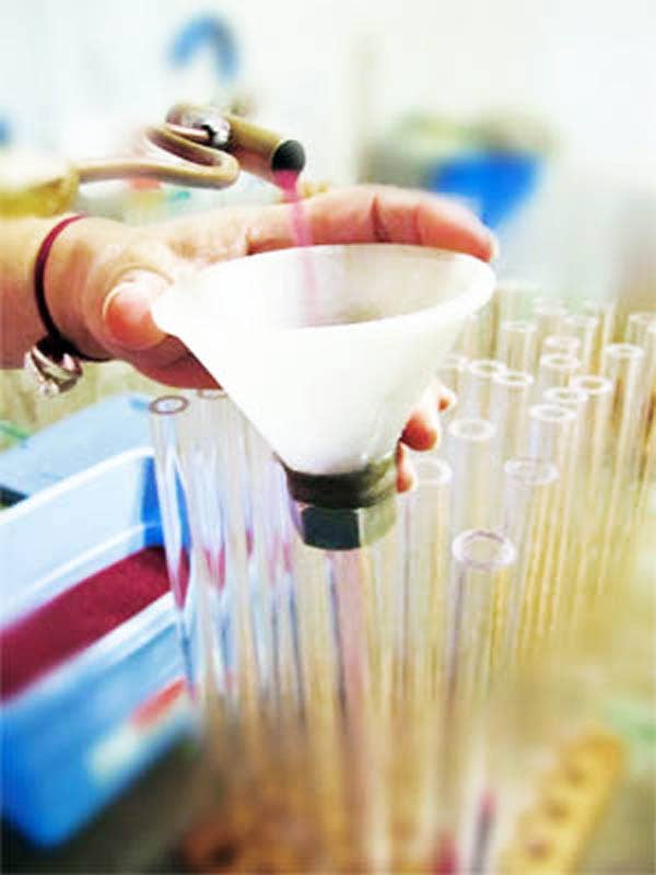 Metallic Wands Assorted Colors