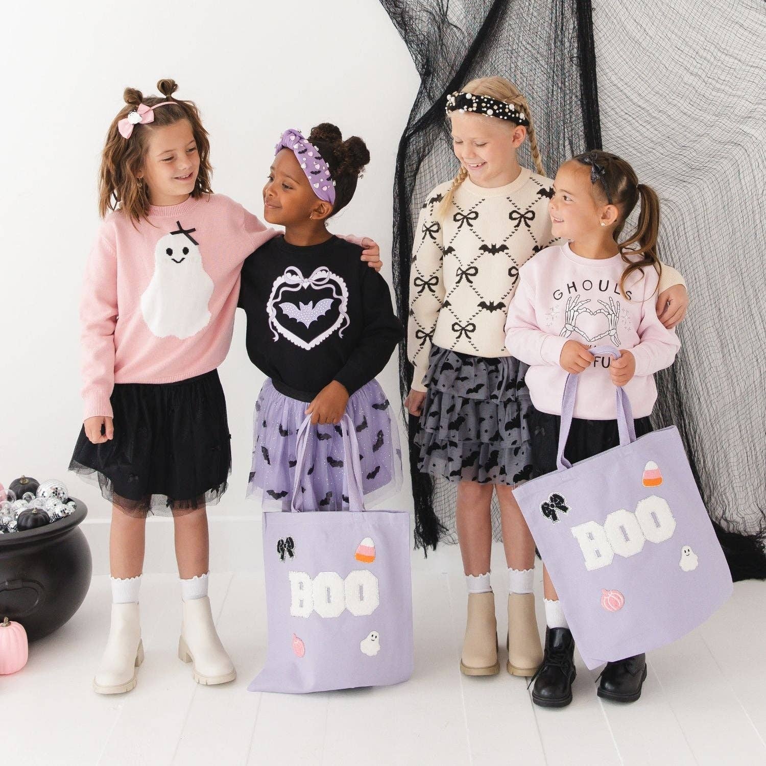 Sweet Wink - Sweet Ghost Halloween Grosgrain Bow Headband - Kids Hair