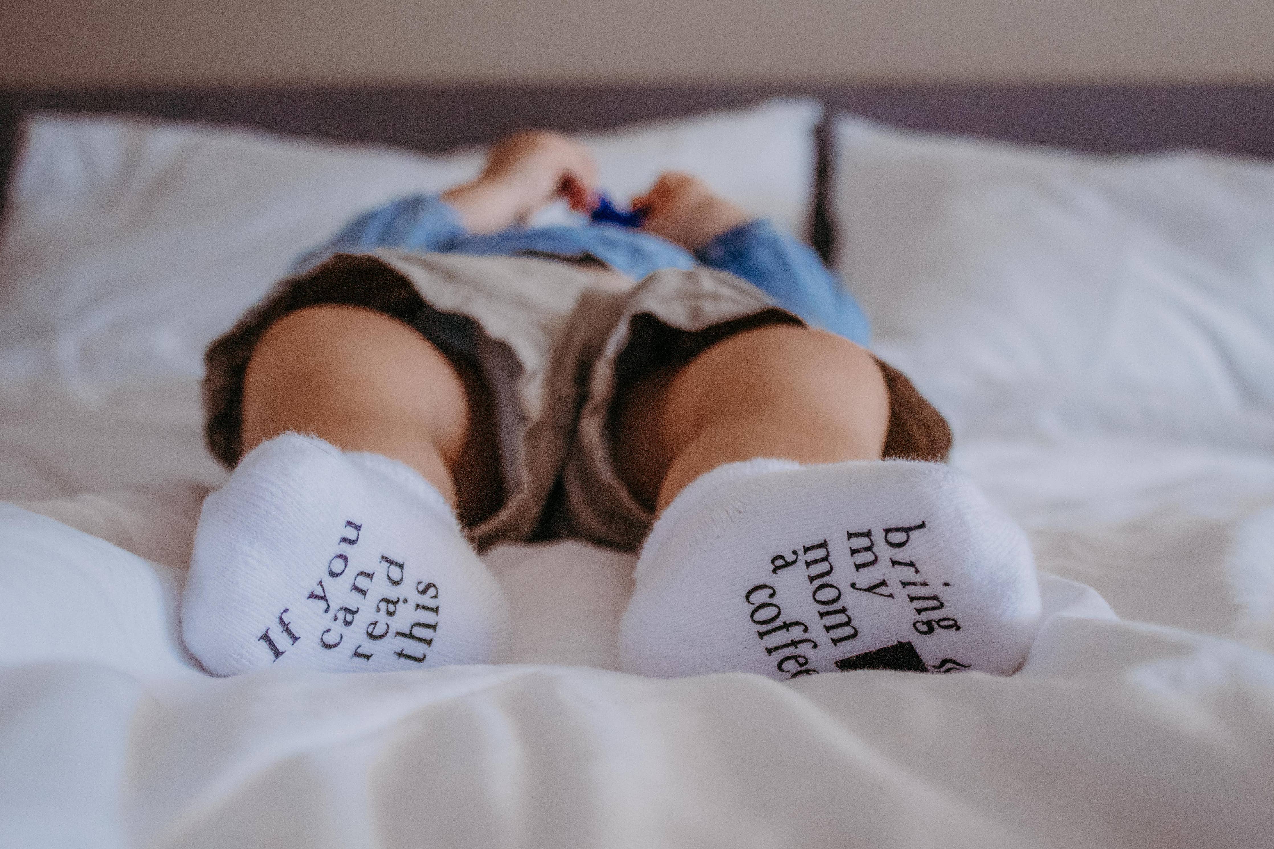 Dorothy’s Reason - If you can read this Bring My Mom a Coffee® Baby Socks Gifts: 6-18mo