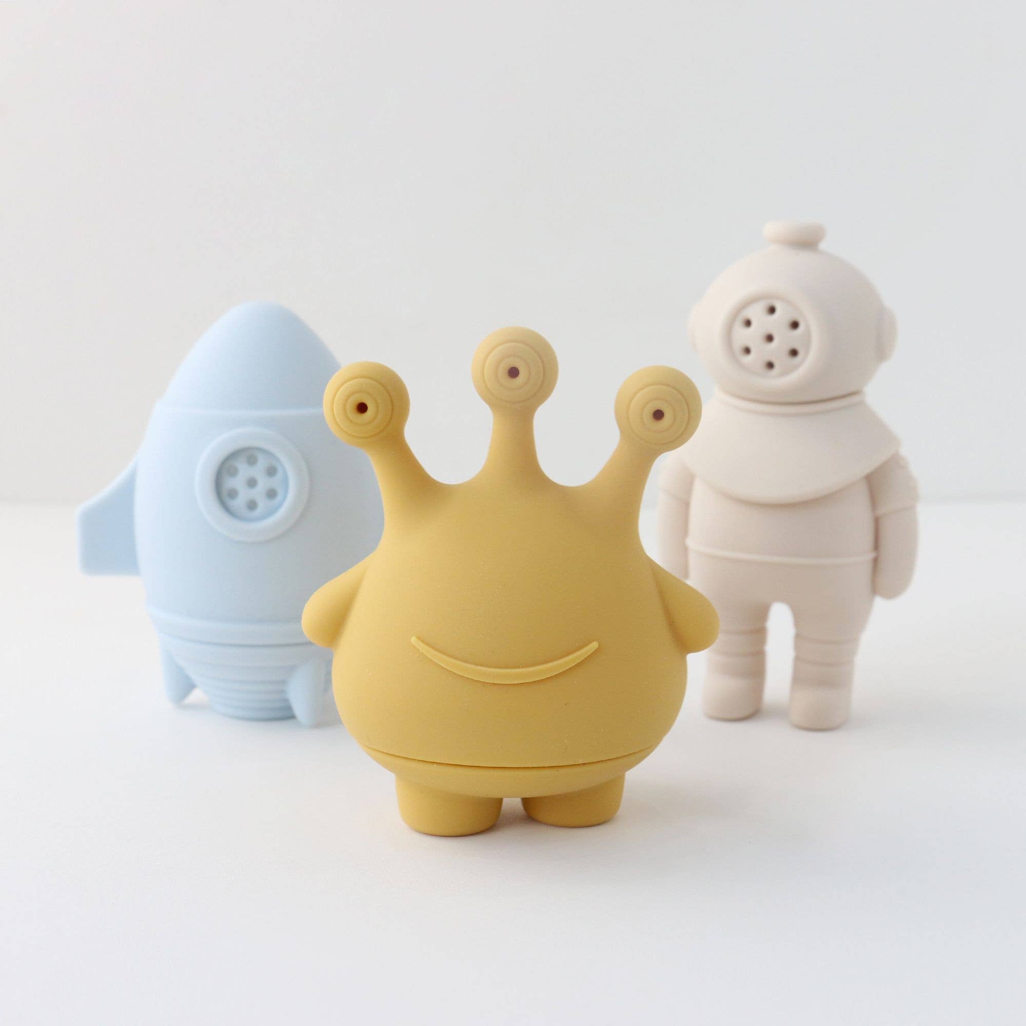 Ali+Oli - Ali+Oli (3 piece) Bath Toy Set (Space)