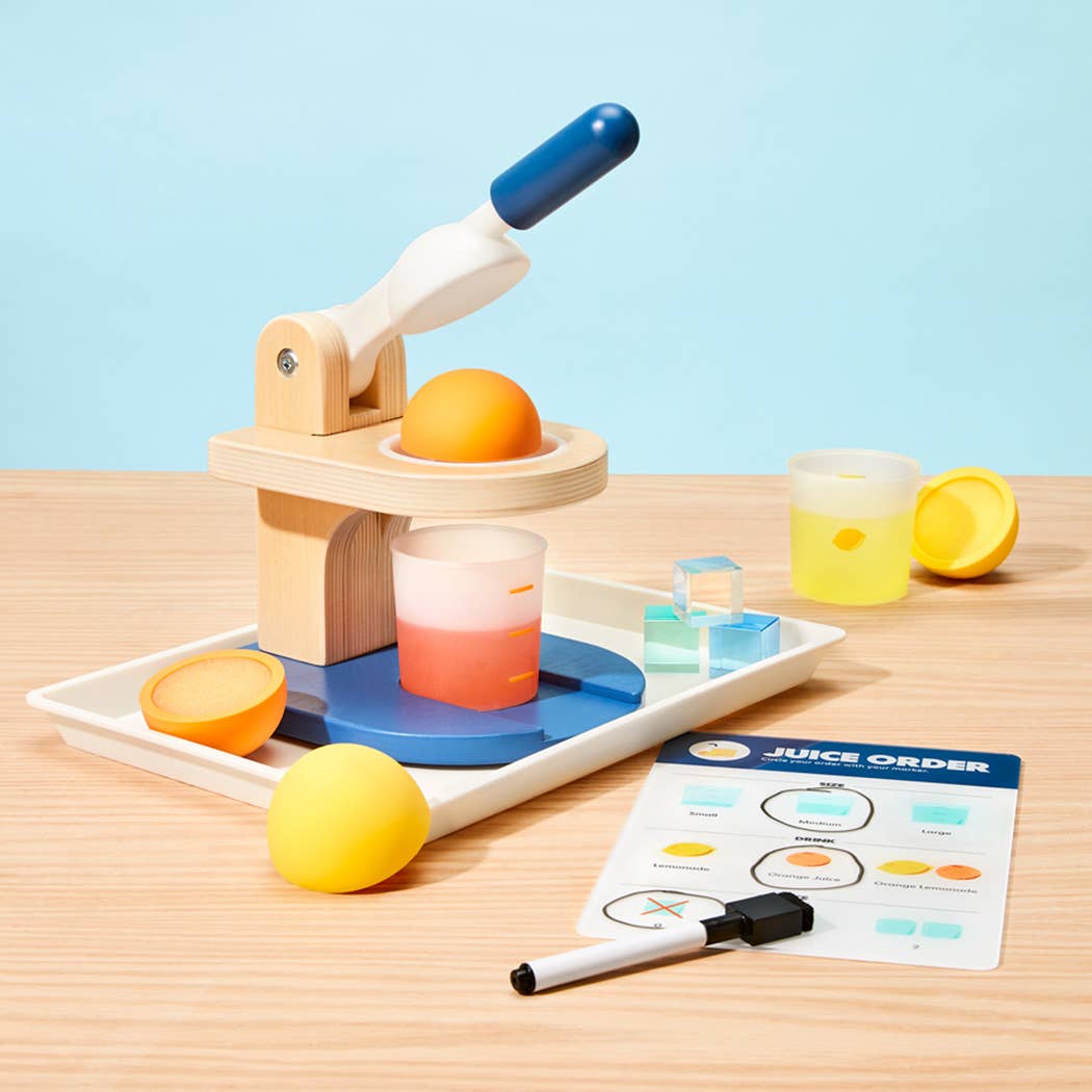 KiwiCo, Inc. - Easy-Squeezy Juicer, DIY Juice Making Kit for Kids