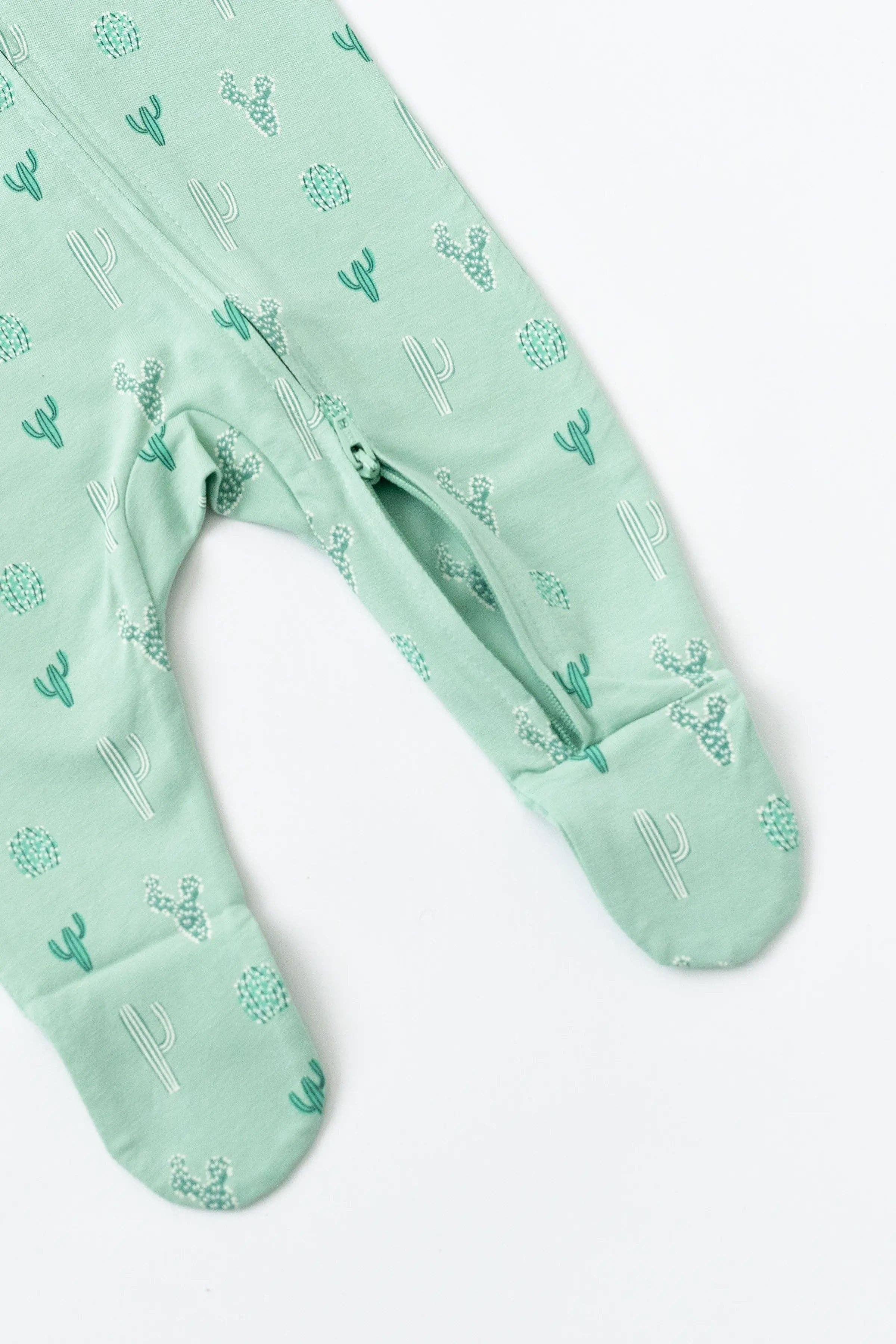 Zipper One-Piece_Green Cactus: Unisex