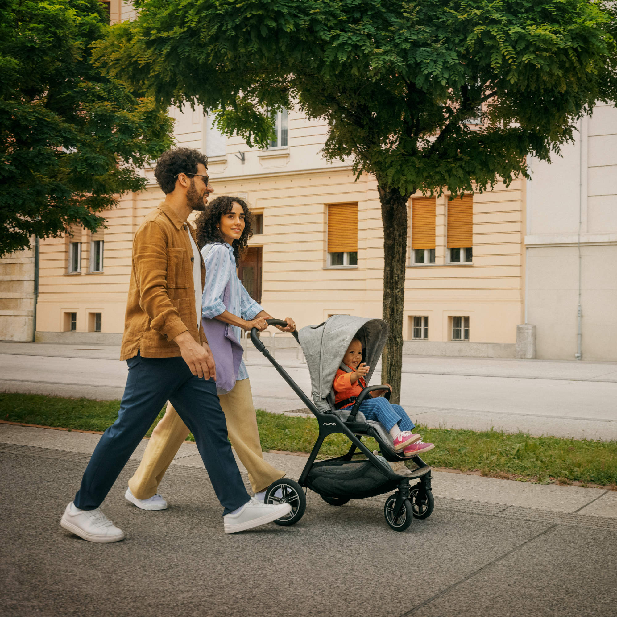 bmw nuna stroller price Nuna x BMW TRIV Next Stroller – JadaBug's Kids Boutique