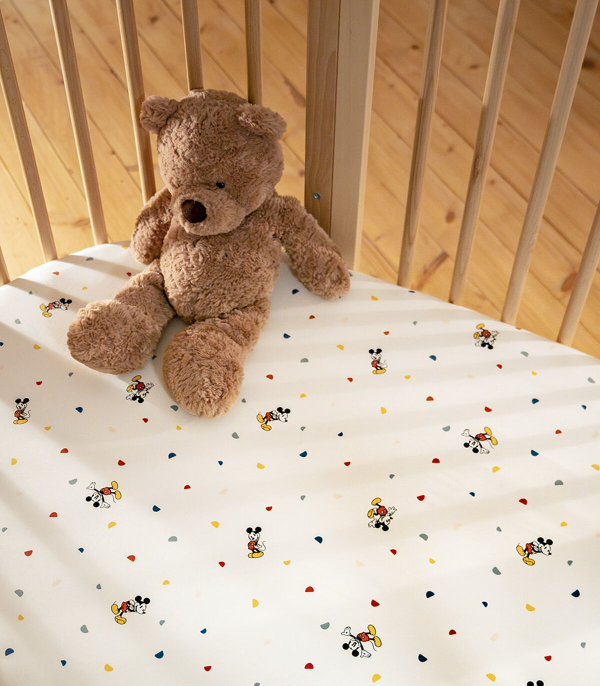 Stokke® Sleepi™ Bed Fitted Sheet V3- Mickey Celebration