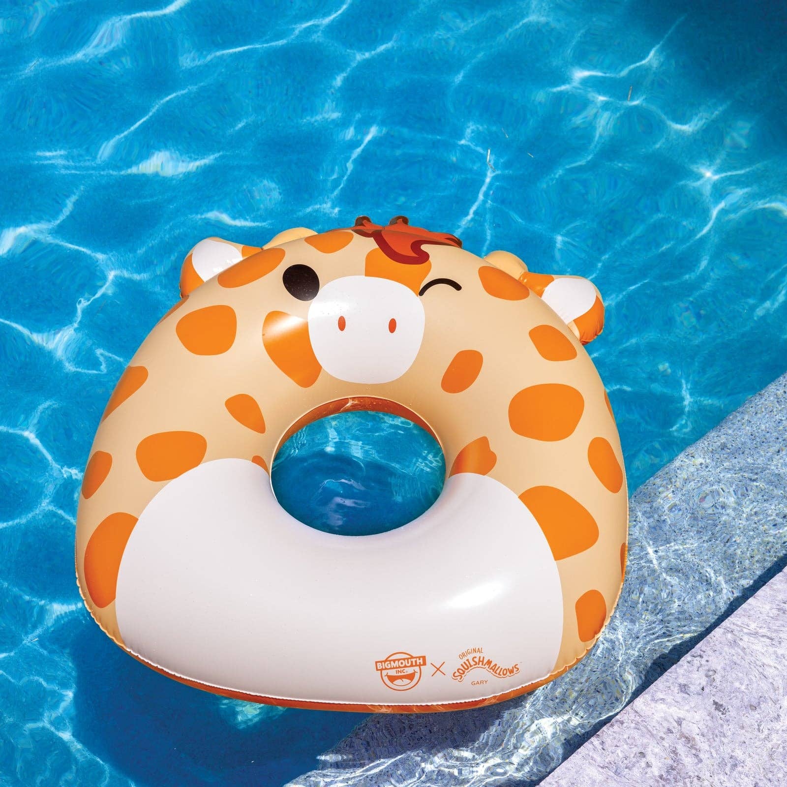 BigMouth Inc - Squishmallows Gary the Giraffe Pool Float