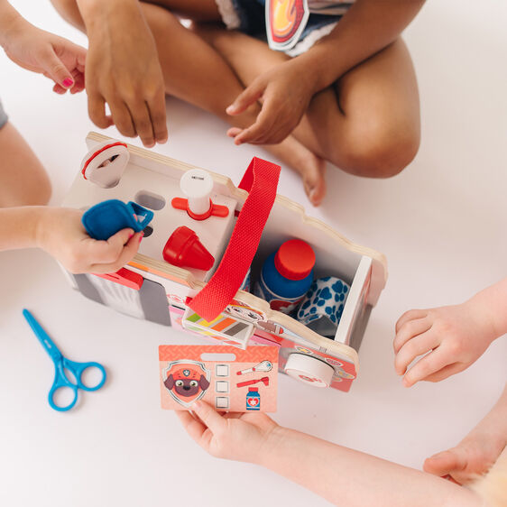 Melissa & Doug + Paw Patrol - Marshall's Wooden Rescue Caddy